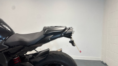 Yamaha Mt-10 (16MY)